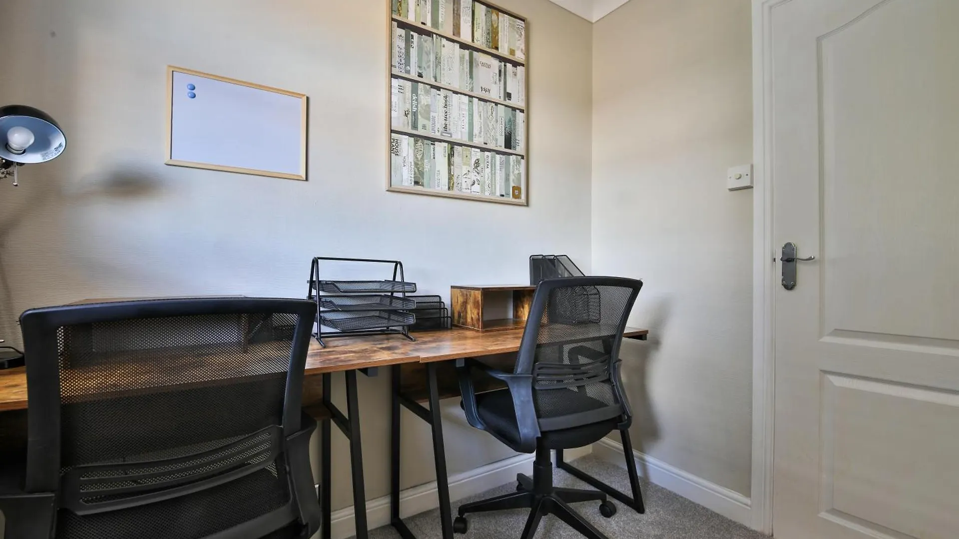 Σπίτι διακοπών Spacious 3 Bed Home With Pool Table Κάρντιφ